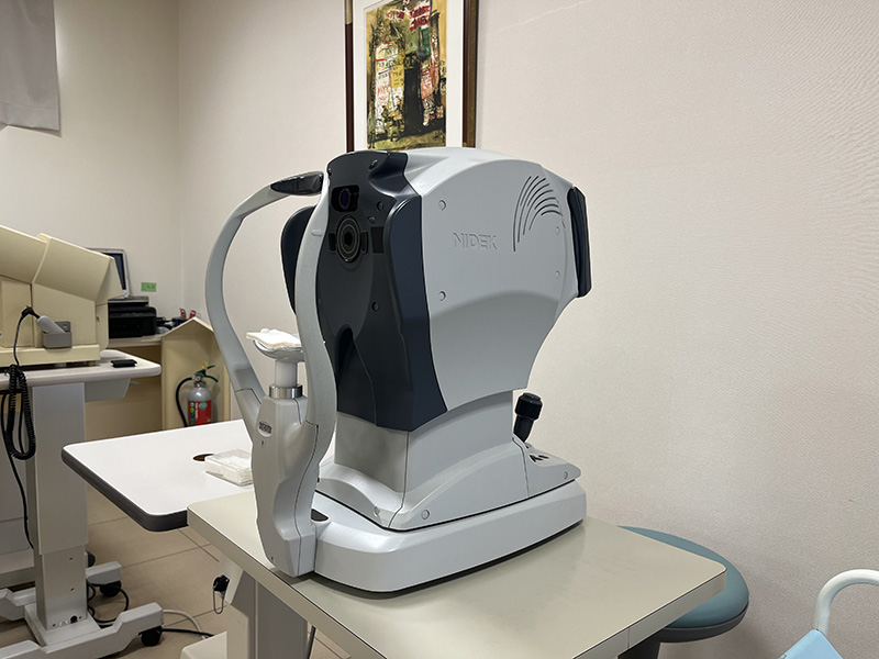 眼圧検査:TONOREFⅢ(NIDEK)